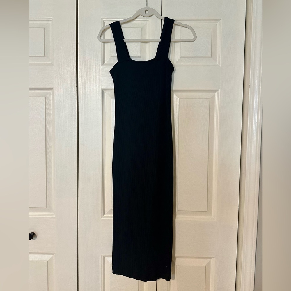 Old Navy Ribbed Black Sleeveless Midi Dress